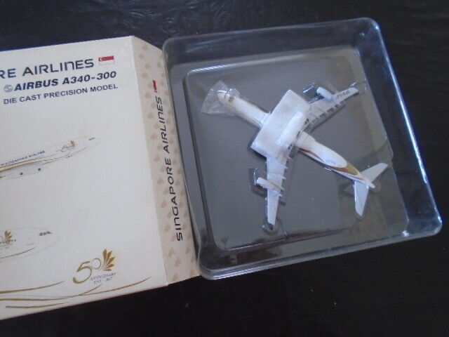 Airbus a340-300 Singapore Airlines DIE CAST PRECISION MODEL 1:400 50 ANNIVERSARY