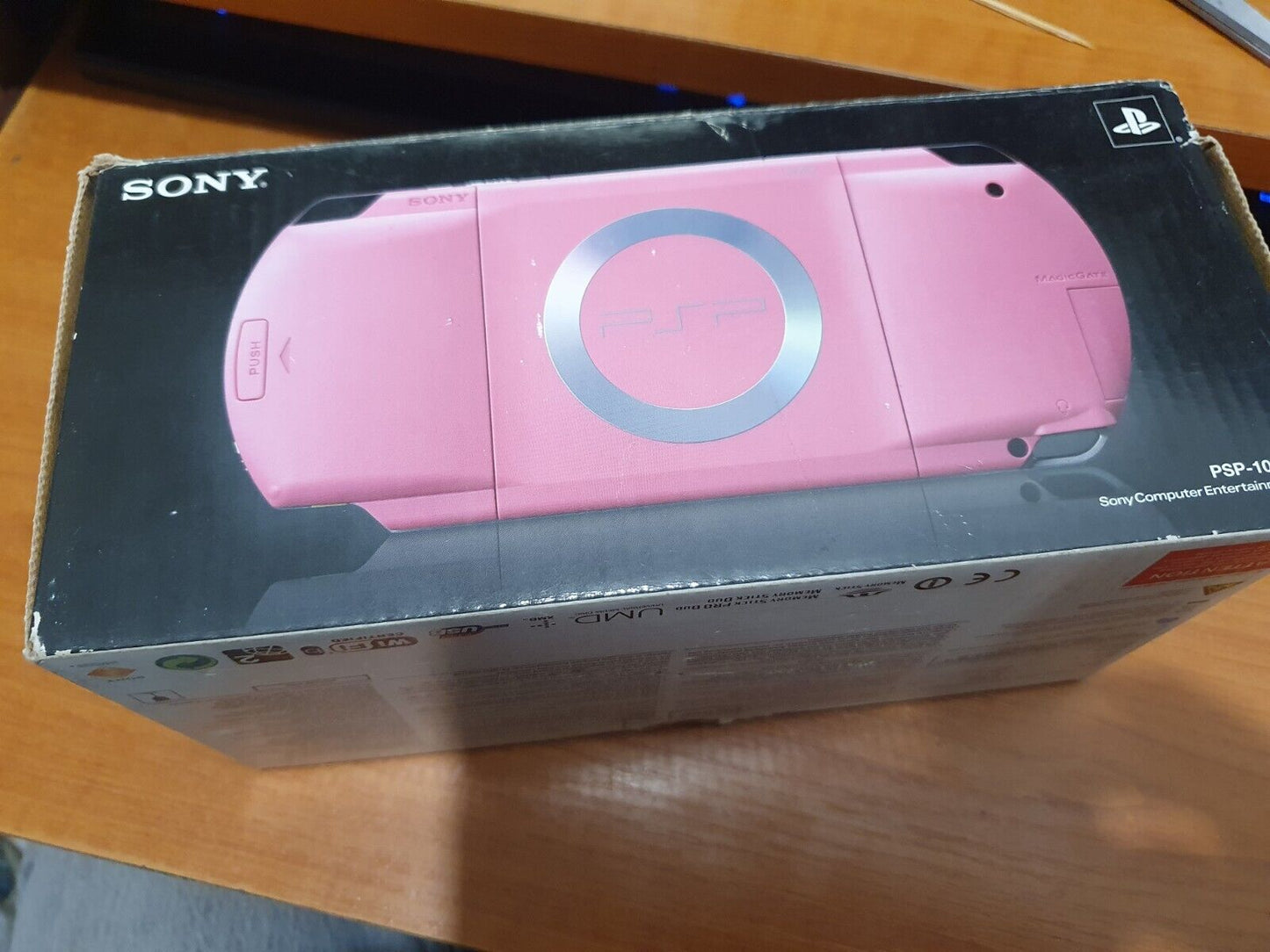 Console Sony PSP 3000 Blossom Pink Value Pack import Japon