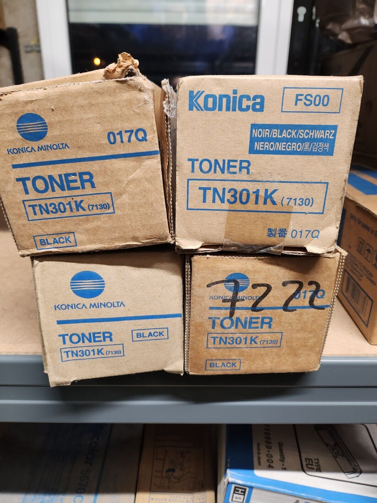 LOT 4 TONERS ORIGINAL KONICA MINOLTA TN301K NEUF